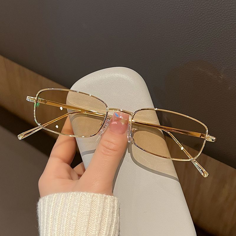 New Small Rectangle Retro Sung - Street Fashion Brands recension och pris