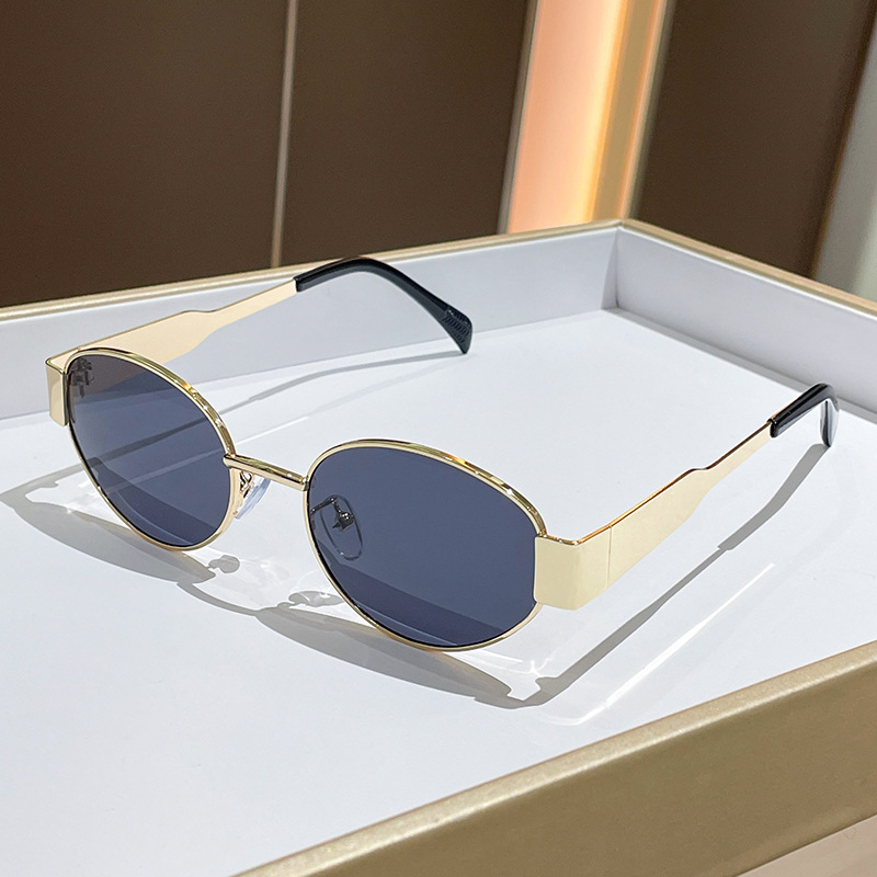 Trendy Round Frame Metal Sungl - Street Fashion Glasses recension och pris