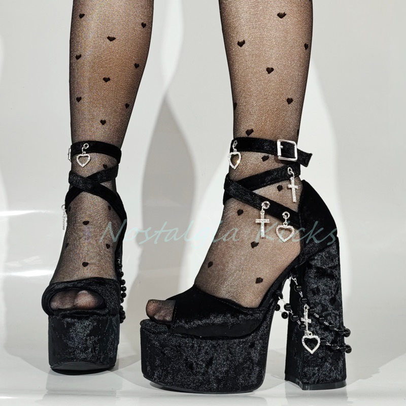 Gothic Black Velvet Platform H - Street Fashion Punk recension och pris