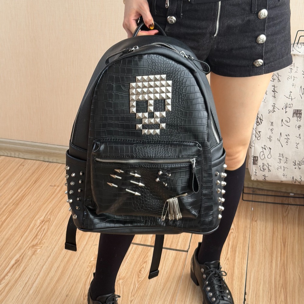 Original Black Crocodile Patte - Street Fashion Types recension och pris