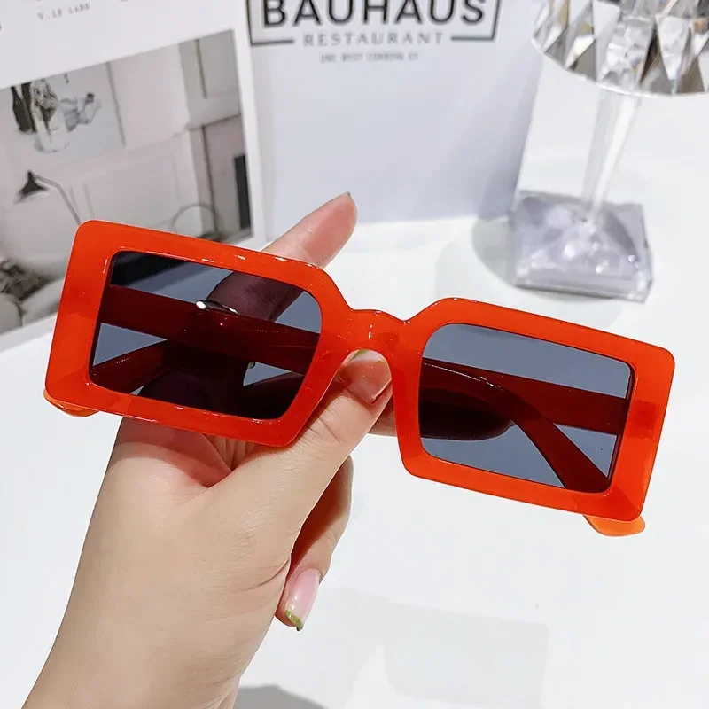 New Women's Small Frame Sungla - Street Fashion Glasses recension och pris