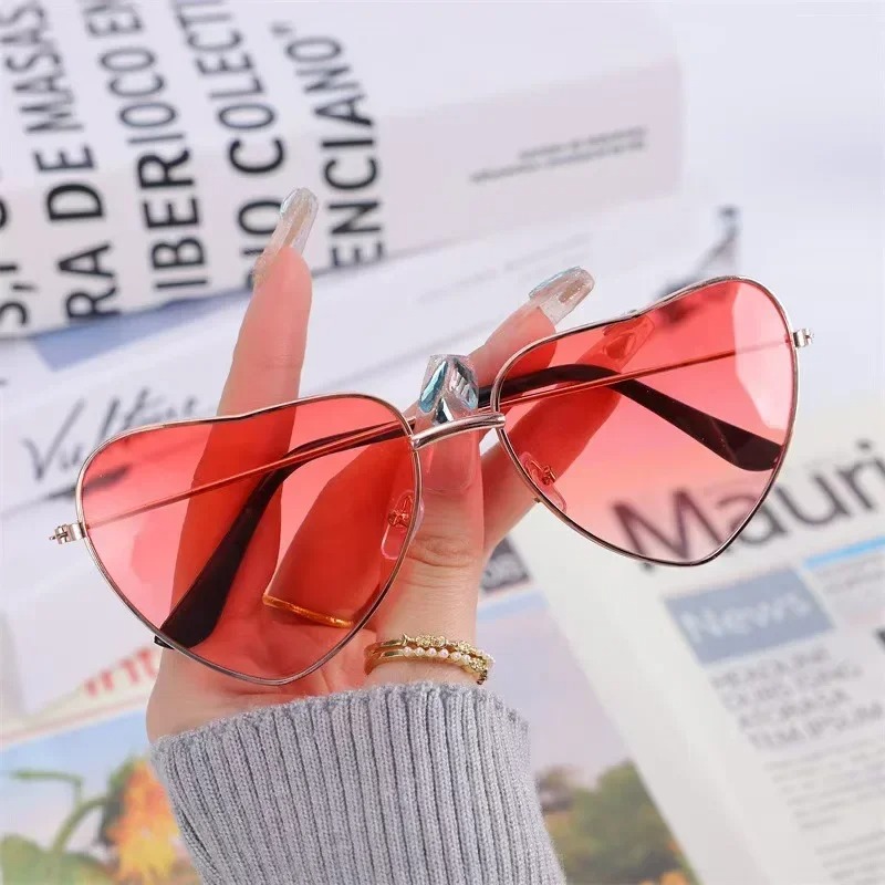 Fashion Heart Shaped Metal Sun - Street Fashion Glasses recension och pris