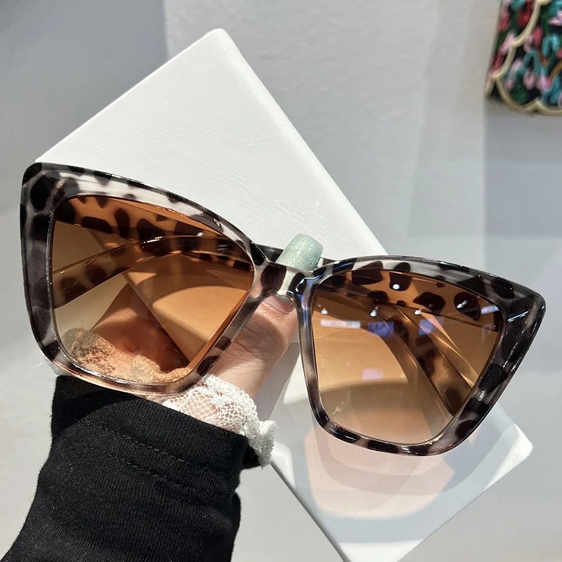 Trendy Cat Eye Sunglasses for  - Street Fashion Glasses recension och pris