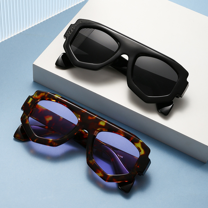 Designer Women Sunglasses Fash - Street Fashion Photography recension och pris
